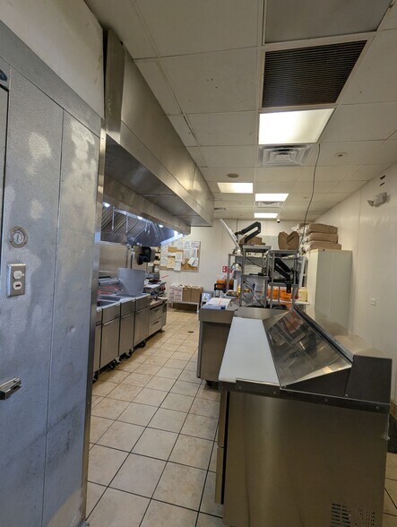 More Photos Of 954 E Altamonte Dr, Altamonte Springs Restaurant For Sale