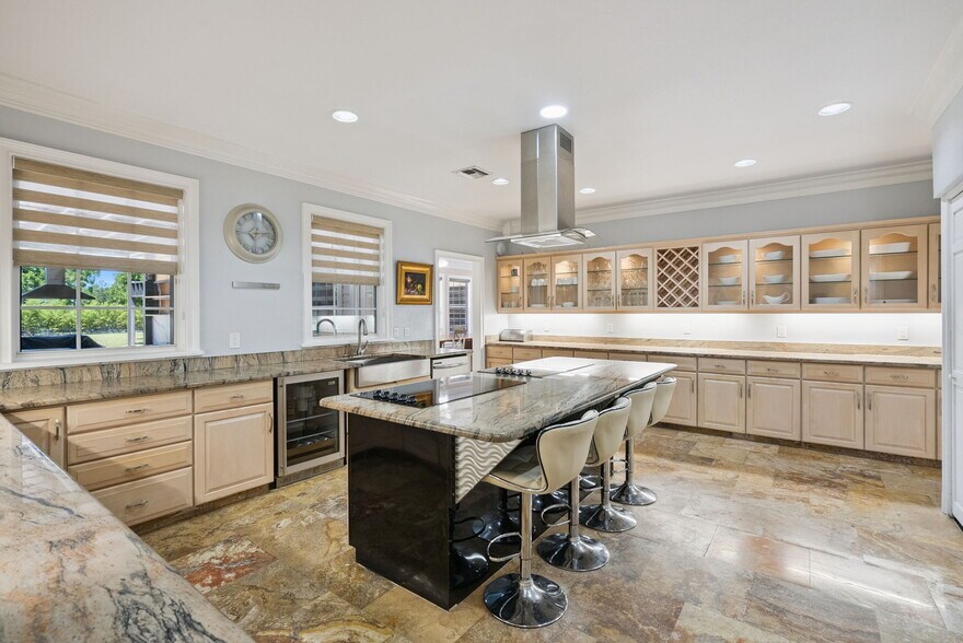 More Photos Of 1498 Markham Woods Rd, Longwood Flex For Sale