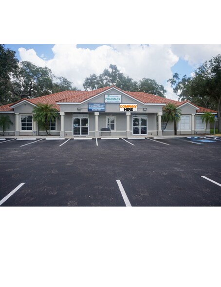 Primary Photo Of 10422 US Highway 301 S, Riverview Medical For Lease