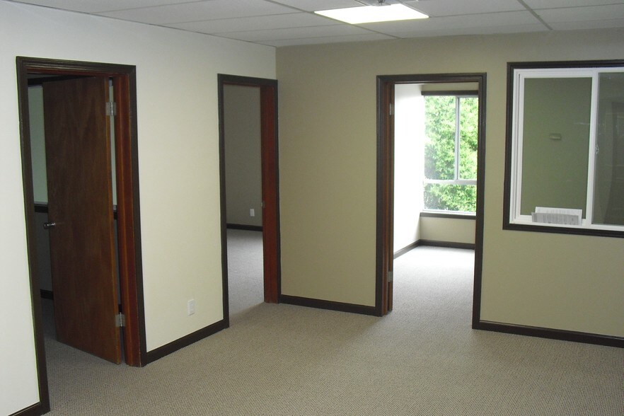 More Photos Of 2445-2447 Santa Clara Ave, Alameda Office For Lease