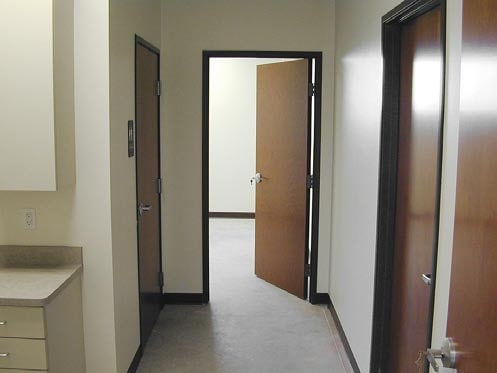 More Photos Of 1700 Bryant Dr, Round Rock Research And Development For Lease
