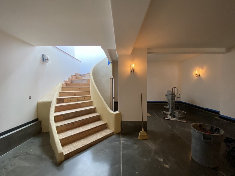 More Photos Of 1851-1853 Union St, San Francisco Restaurant For Lease