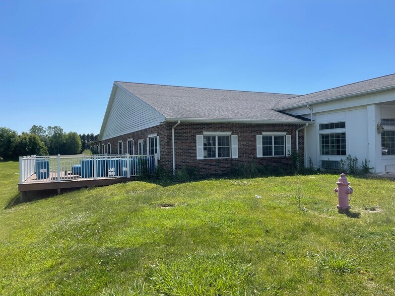 More Photos Of 1069 Klotz Rd, Bowling Green Medical For Lease