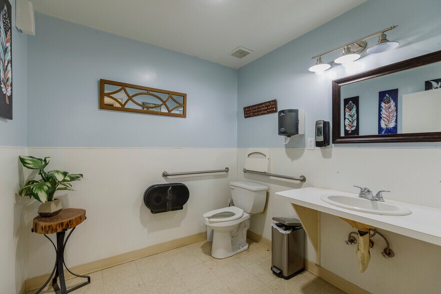 More Photos Of 600 E Quartz Ave, Sandy Valley Convenience Store For Sale