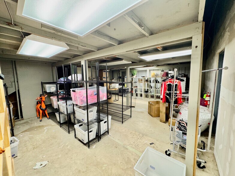 More Photos Of 306 Washington St, Rockwall Storefront Retail Office For Lease