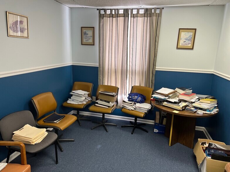 More Photos Of 6371 Kittyhawk Dr, Huber Heights Medical For Lease