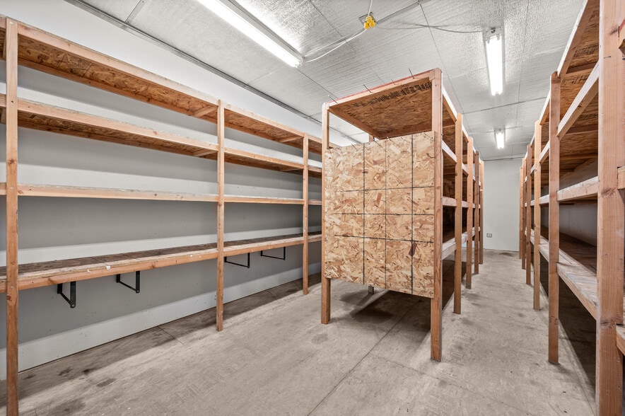 More Photos Of 6708-6732 S Airport Rd, West Jordan Warehouse For Lease