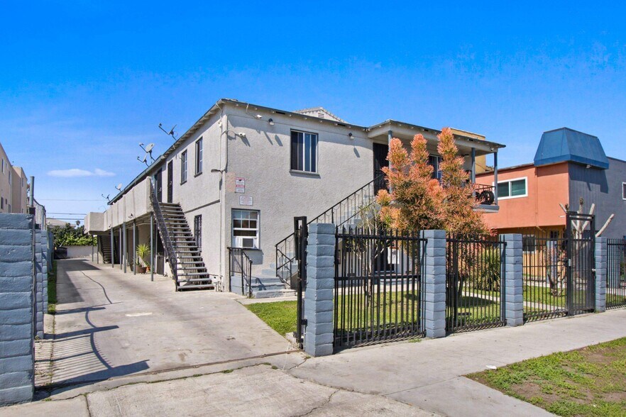More Photos Of 6337 10th Ave, Los Angeles Apartments For Sale