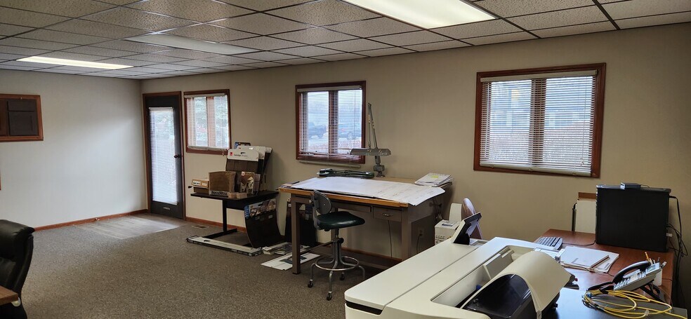 More Photos Of 2727 N Holland Sylvania Rd, Toledo Office For Sale