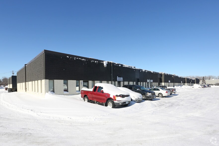 More Photos Of 5249 W 73rd St, Edina Light Distribution For Lease