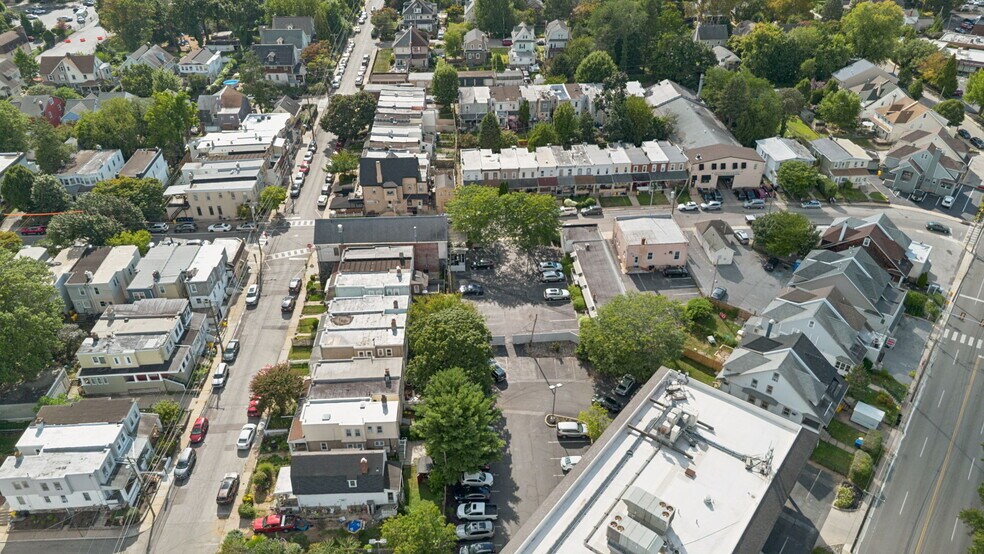 More Photos Of , Narberth Office For Sale