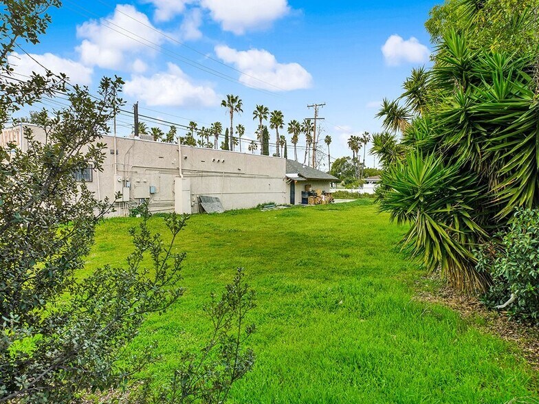 More Photos Of 607 E Central Ave, Santa Ana Land For Lease