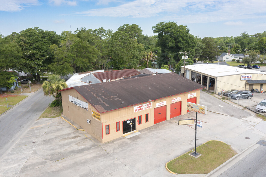 Primary Photo Of 2309 Skidaway Rd, Savannah Auto Repair For Lease