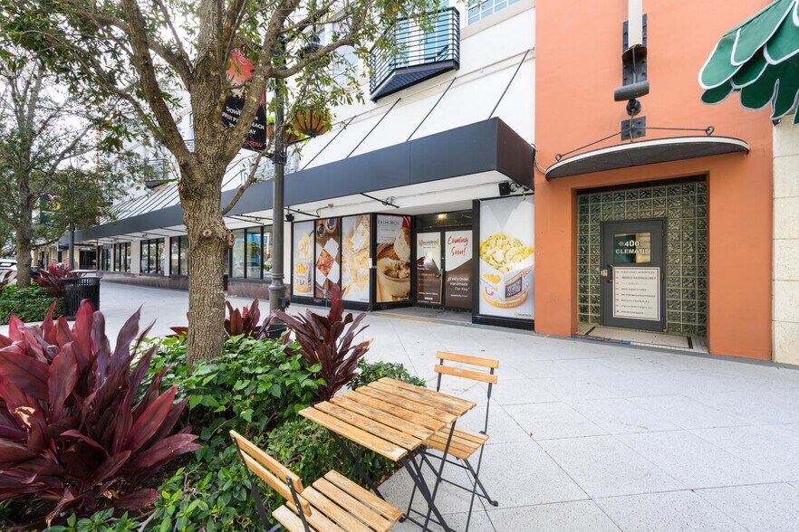 More Photos Of 400 Clematis St, West Palm Beach Loft Creative Space For Sale