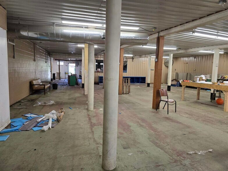 More Photos Of 120 &110 W Main St, Pacolet Convenience Store For Sale