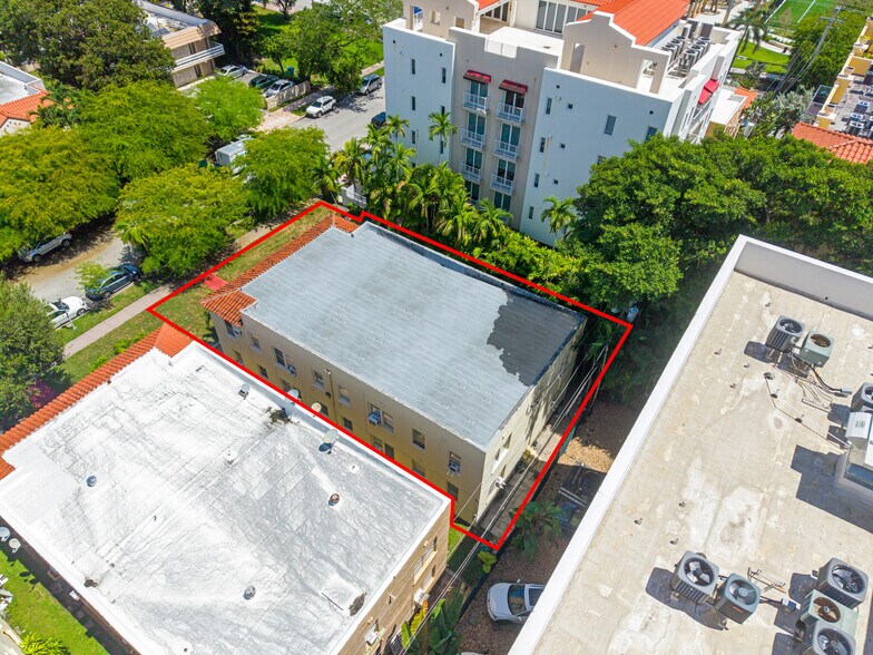 More Photos Of 114 Menores Ave, Coral Gables Apartments For Sale