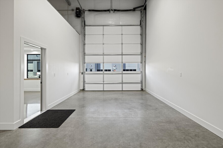 More Photos Of 2517 Logan St, Richland Service For Sale