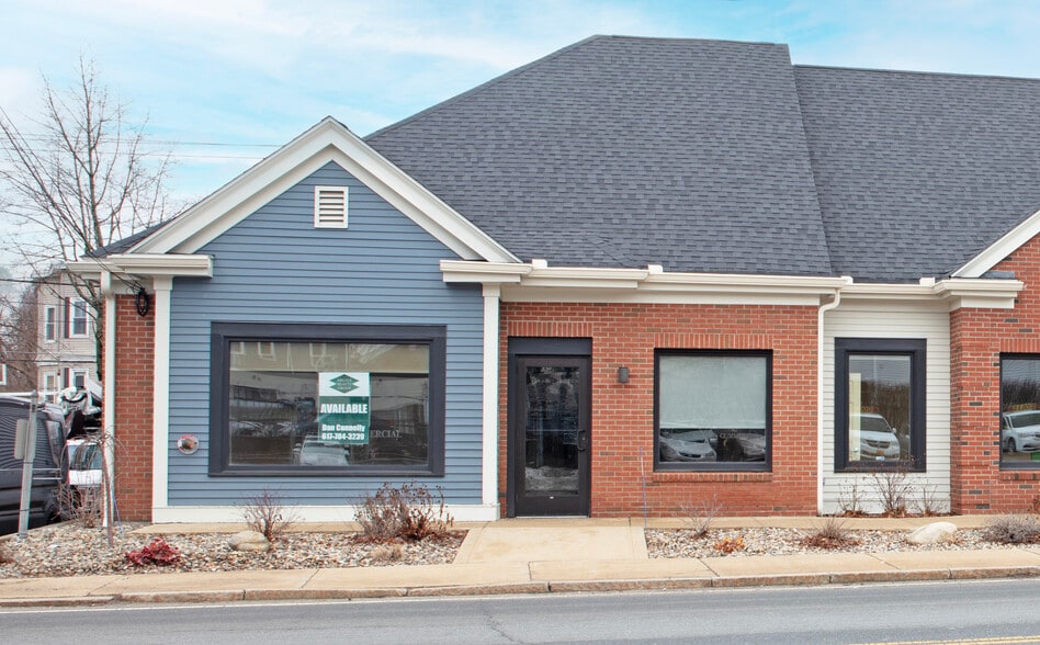 More Photos Of 162-164 Sutton St, North Andover Storefront For Sale