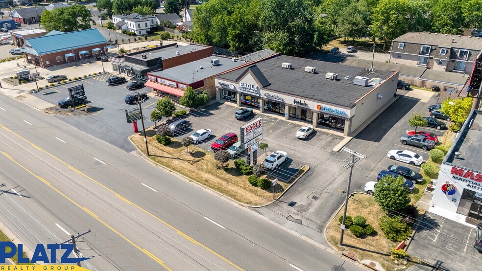 More Photos Of 220-224 Boardman Canfield Rd, Boardman Freestanding For Lease