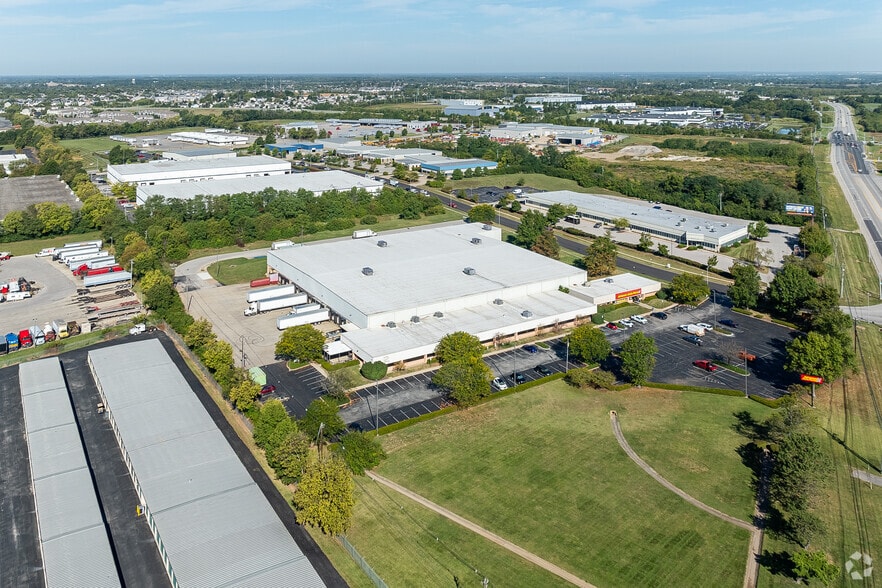 More Photos Of 1989 Georgetown Rd, Lexington Distribution For Lease