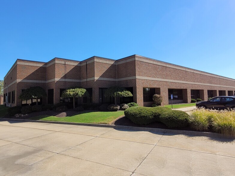 More Photos Of 3755 Boettler Oaks Dr, Uniontown Light Manufacturing For Lease