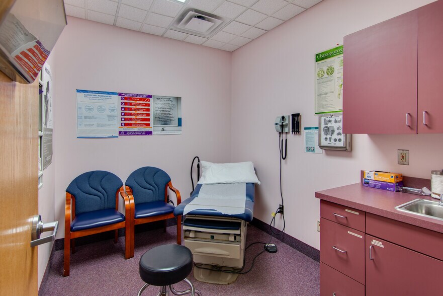 More Photos Of 3390 N State Rd, Davison Medical For Sale