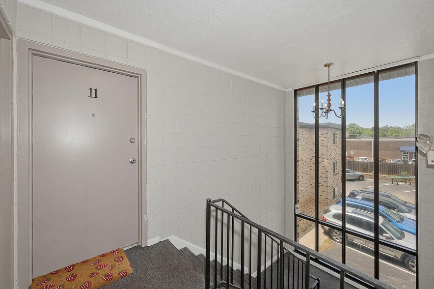 More Photos Of 2301 Salvador St, Cincinnati Apartments For Sale
