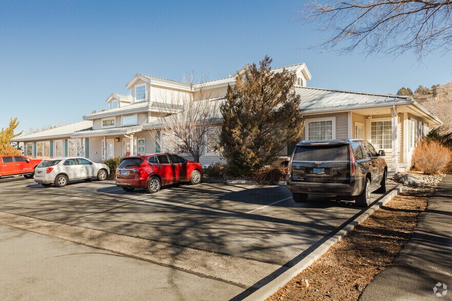 More Photos Of 970 Caughlin Crossing, Reno Medical For Lease