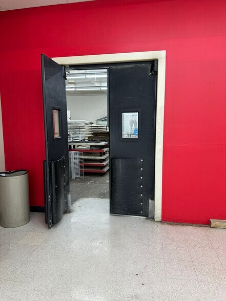 More Photos Of 1707-1741 Texoma Pky, Sherman Unknown For Lease