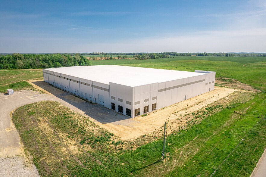 More Photos Of 11200 Industrial Park Dr, Elberfeld Manufacturing For Sale