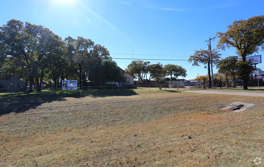 More Photos Of 1118 E State Highway 121, Lewisville Land For Sale