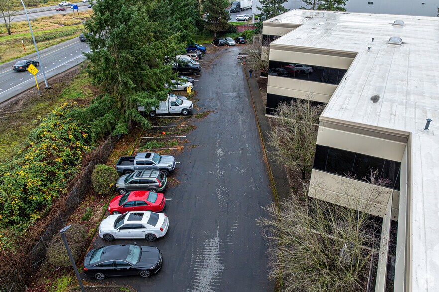 More Photos Of 8725-8747 S 212th St, Kent Unknown For Lease