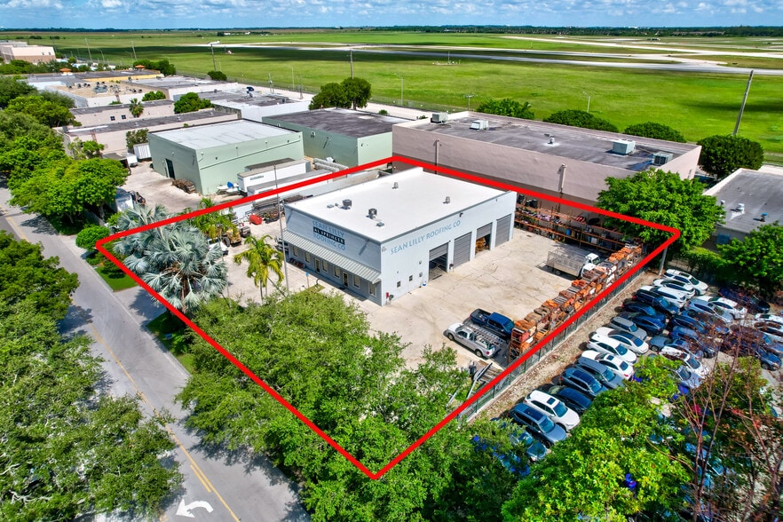 More Photos Of 14701 SW 137th St, Miami Light Distribution For Lease