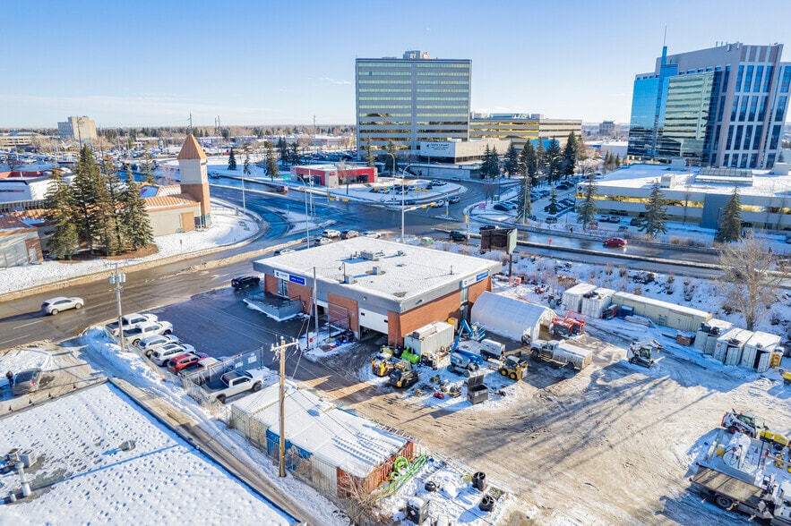 More Photos Of 570 Southland Dr SW, Calgary Freestanding For Sale