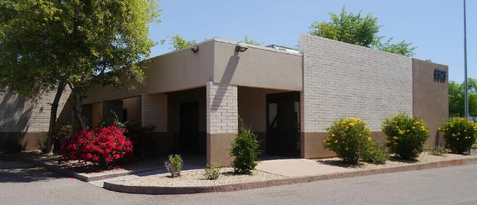 More Photos Of 8828 N Central Ave, Phoenix Office For Lease