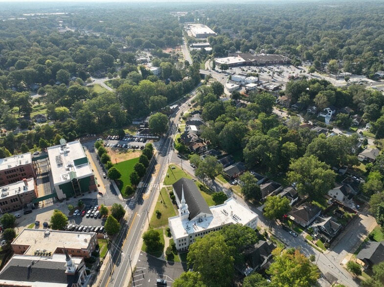 More Photos Of 1450 Ralph David Abernathy Blvd SW, Atlanta Specialty For Sale