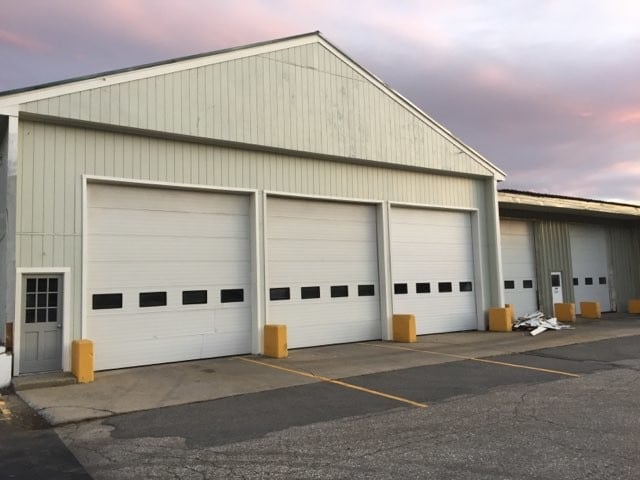 More Photos Of 33 Elm St, Merrimack Warehouse For Lease
