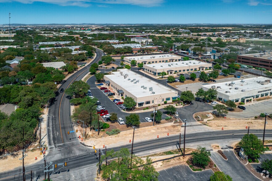 More Photos Of 5253 Prue Rd, San Antonio Unknown For Lease