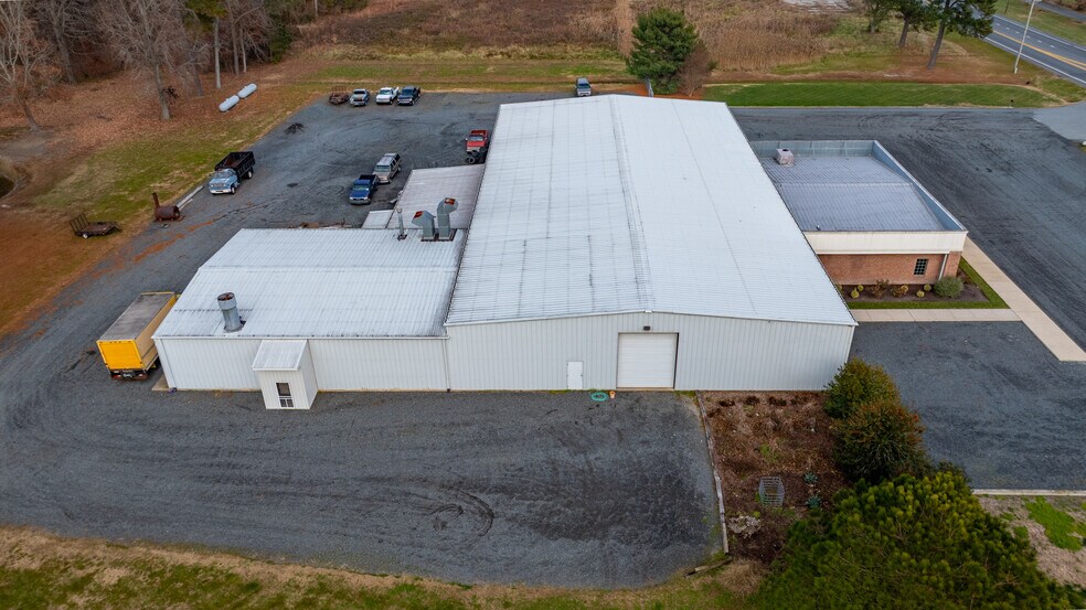 More Photos Of 4630 Crisfield Hwy, Crisfield Warehouse For Sale