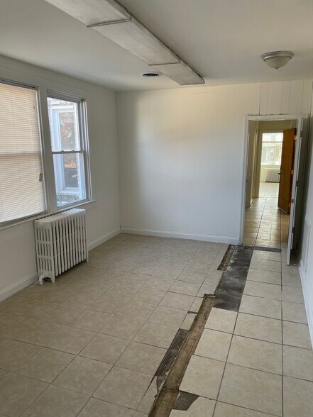 More Photos Of 2010-2012 Rhode Island Ave NE, Washington Storefront Retail Office For Lease