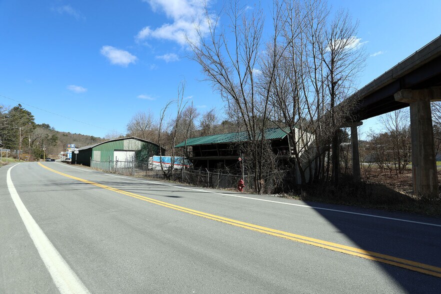 More Photos Of 4587 State Route 17b, Callicoon Auto Dealership For Sale