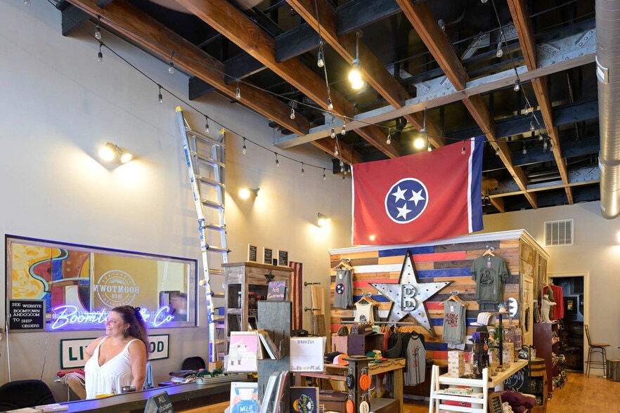 More Photos Of 217 Broad St, Kingsport Storefront Retail Office For Sale