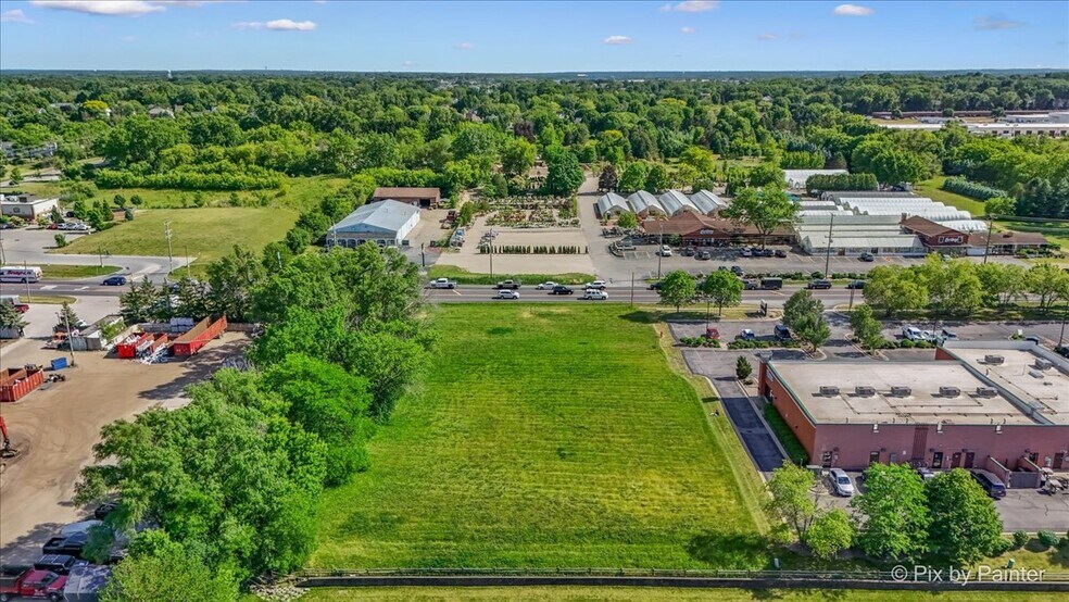More Photos Of 0 E Terra Cotta Ave, Crystal Lake Land For Sale
