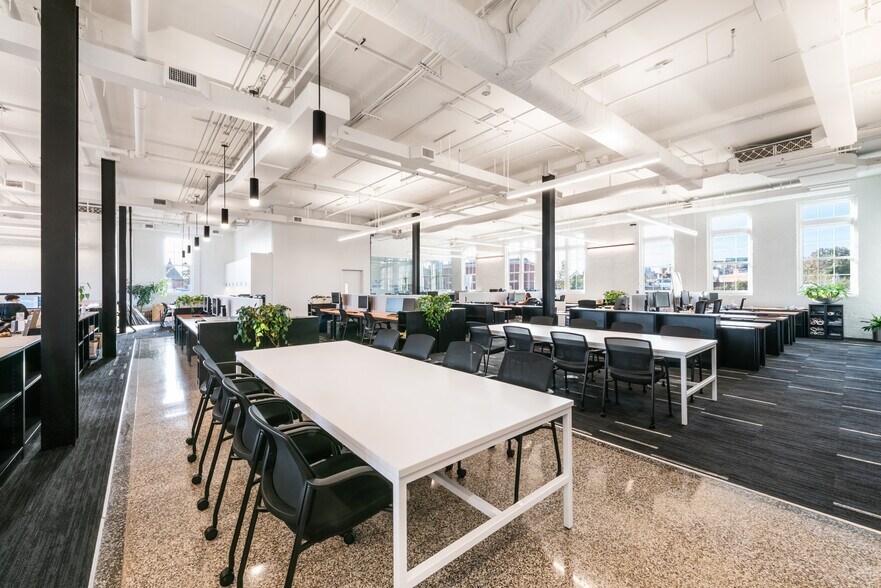 More Photos Of 1923 Vermont Ave NW, Washington Office For Lease