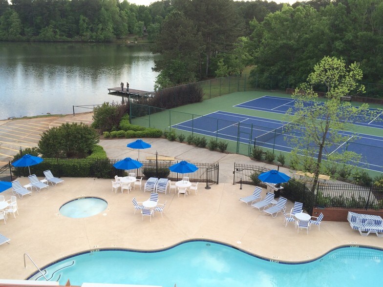 More Photos Of 1720 Lake Dow Rd, McDonough Office For Lease