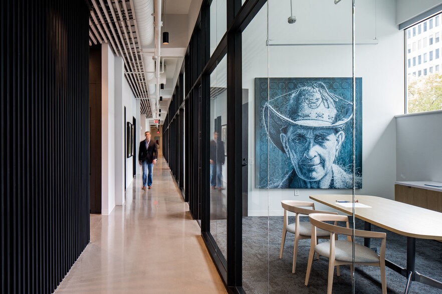 More Photos Of 1776 Peachtree St NW, Atlanta Office For Lease