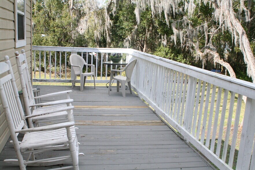 More Photos Of 10221 New Kings Rd, Jacksonville Office Residential For Sale