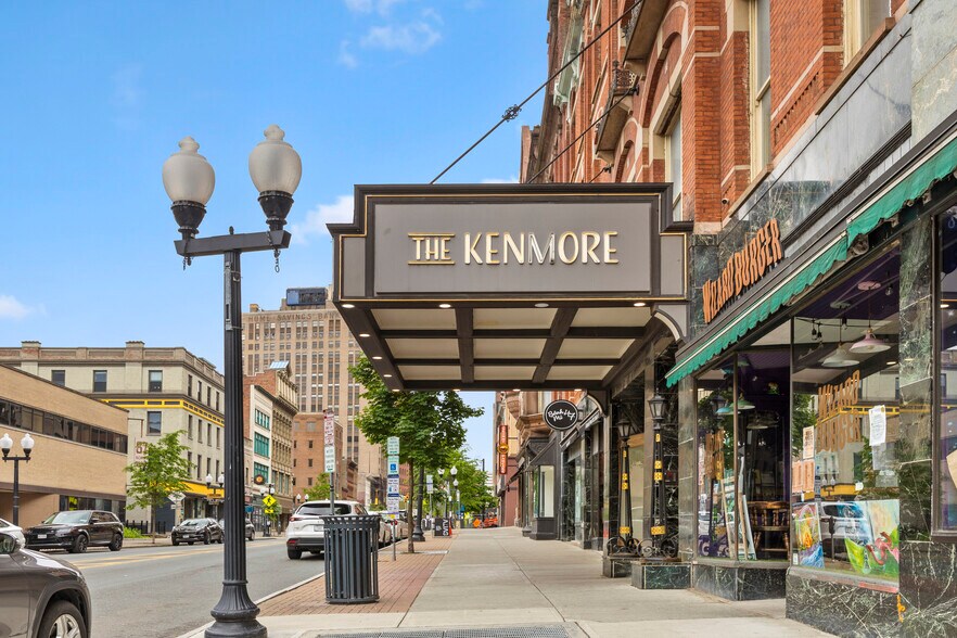 More Photos Of 76 N Pearl St, Albany Apartments For Lease