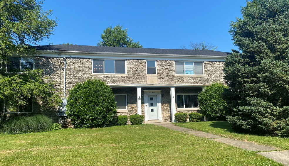More Photos Of 115 Delmont Dr, Lexington Apartments For Sale