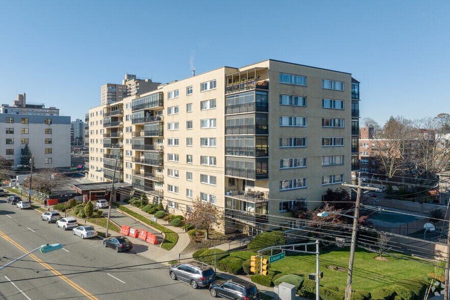 More Photos Of 2185 Lemoine Ave, Fort Lee Apartments For Sale